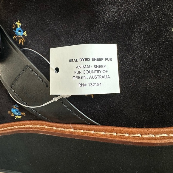 Coach Urban Hiker Boots with an Australian Sheep Fur and Tea Rose charms - Picture 8 of 13